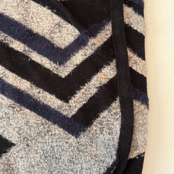 Lucky Brand Black & Gray Geometric Intarsia Knit Open Front Cardigan Sz S - Picture 8 of 8